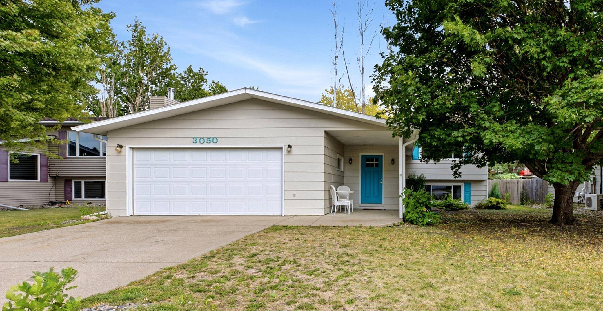 3050 21st ST S, Fargo, ND 58103