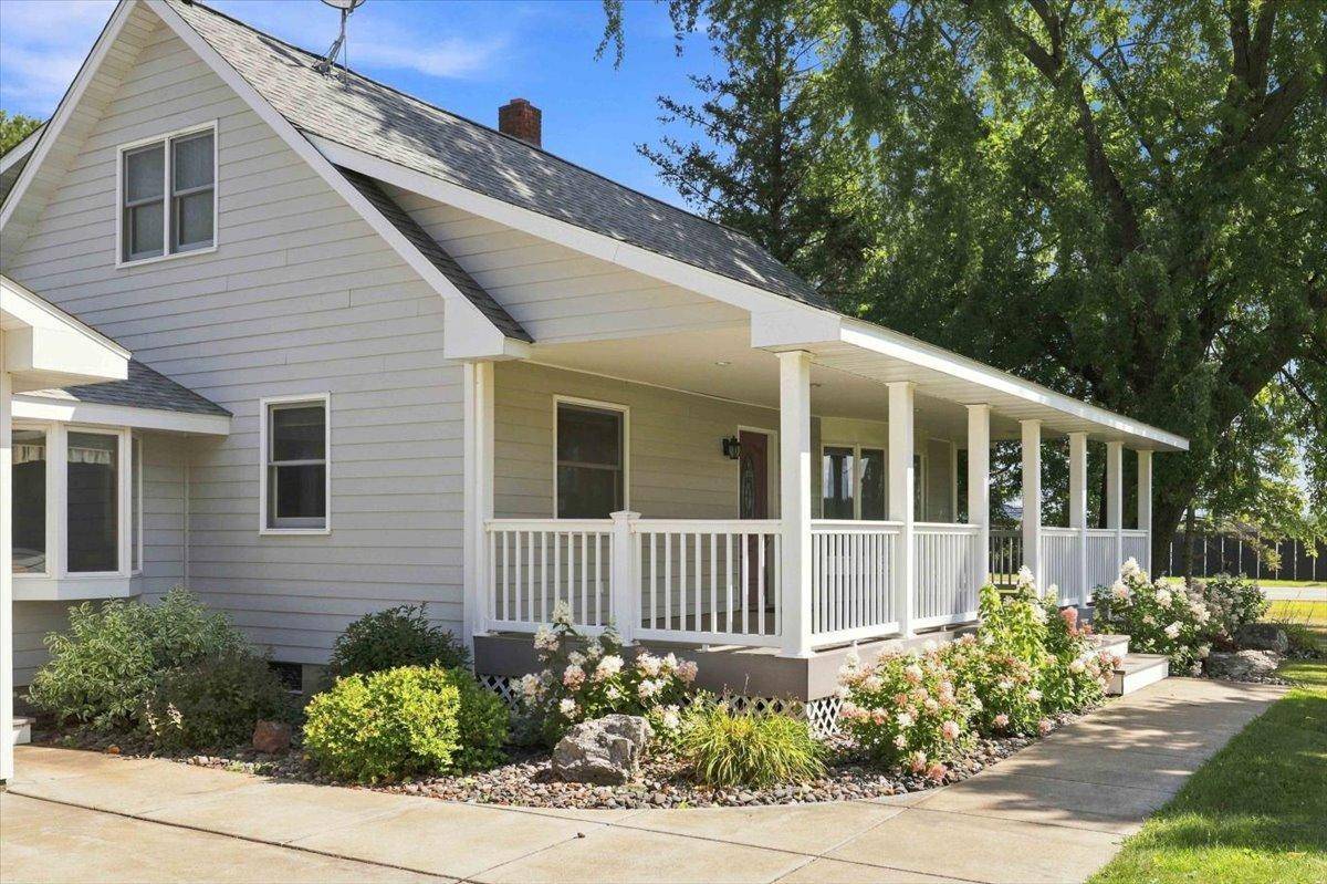 2094 220th AVE, Mora, MN 55051