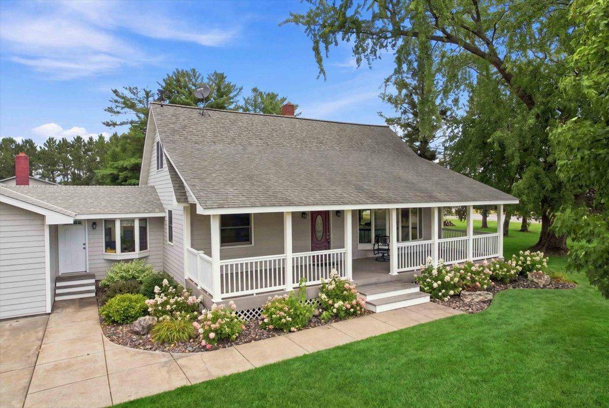 2094 220th AVE, Mora, MN 55051