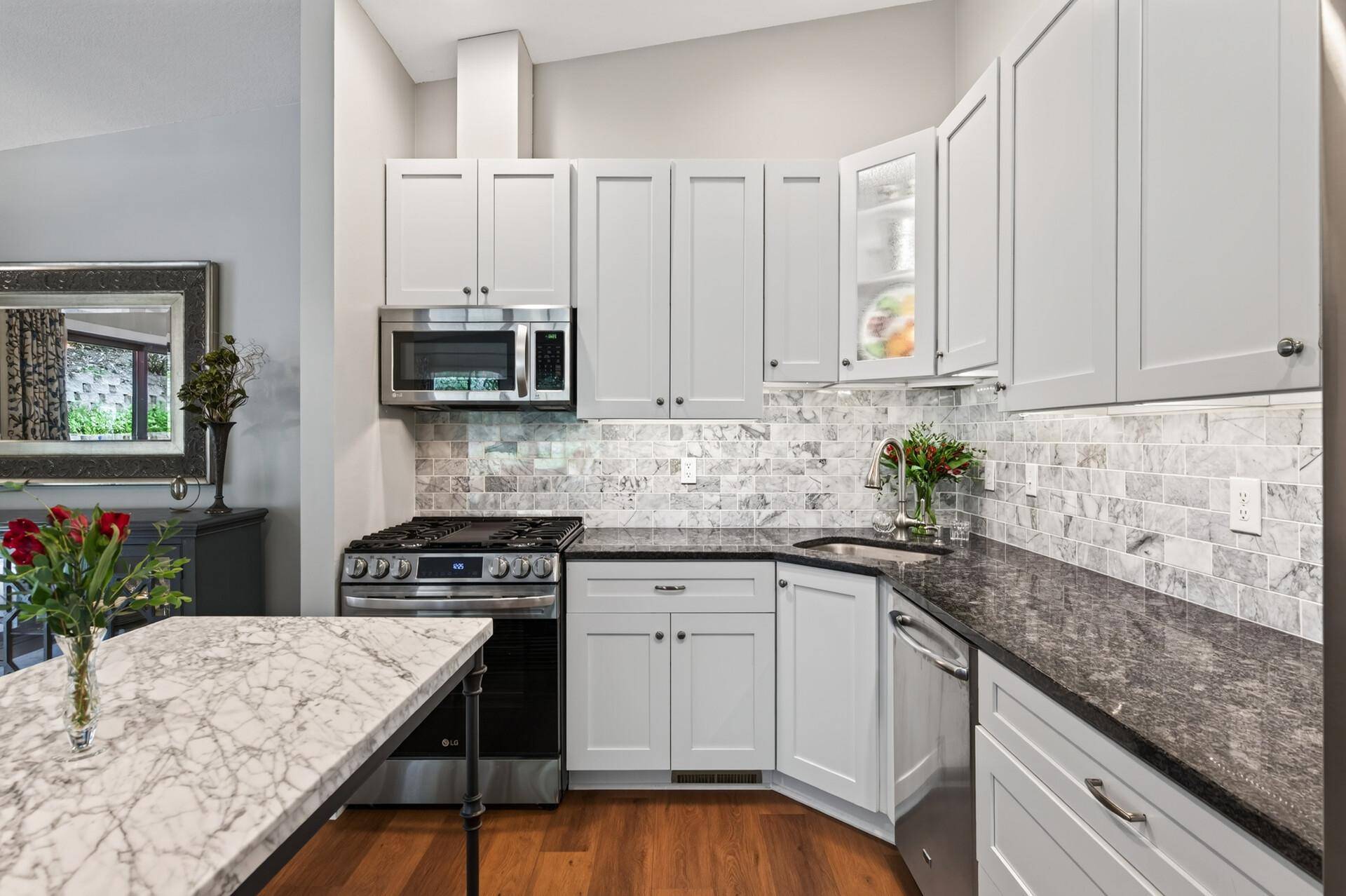 4501 Redwood CIR, Minnetonka, MN 55345