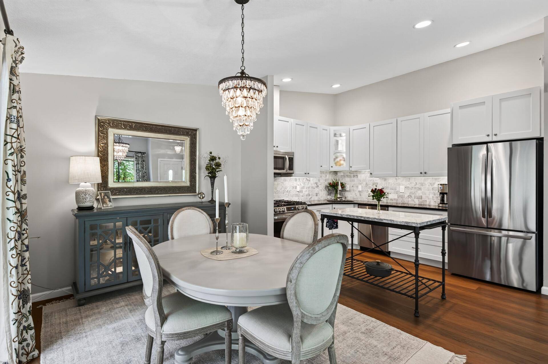 4501 Redwood CIR, Minnetonka, MN 55345