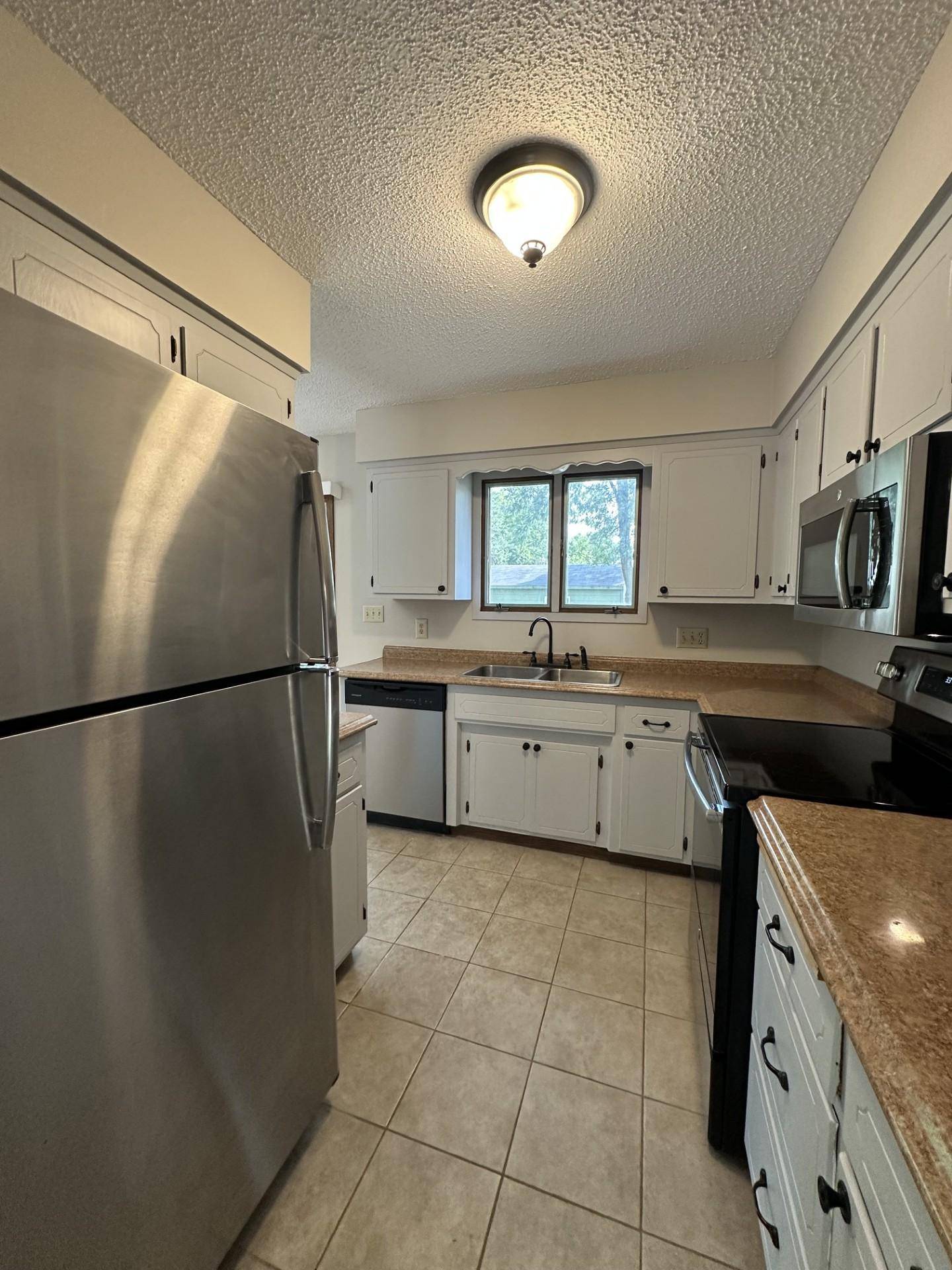 854 16 1/2 ST SE, Rochester, MN 55904