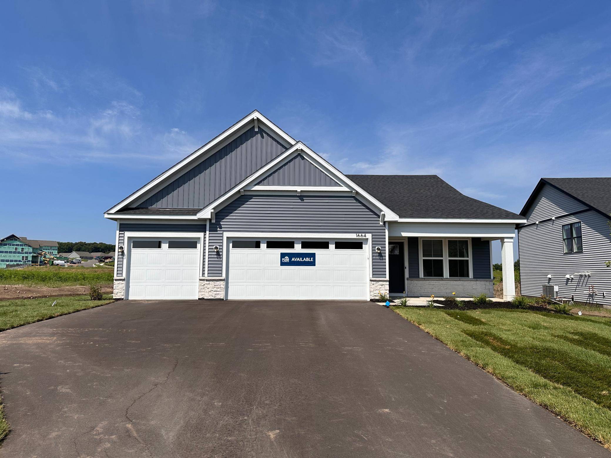 1664 Lund WAY, Shakopee, MN 55379