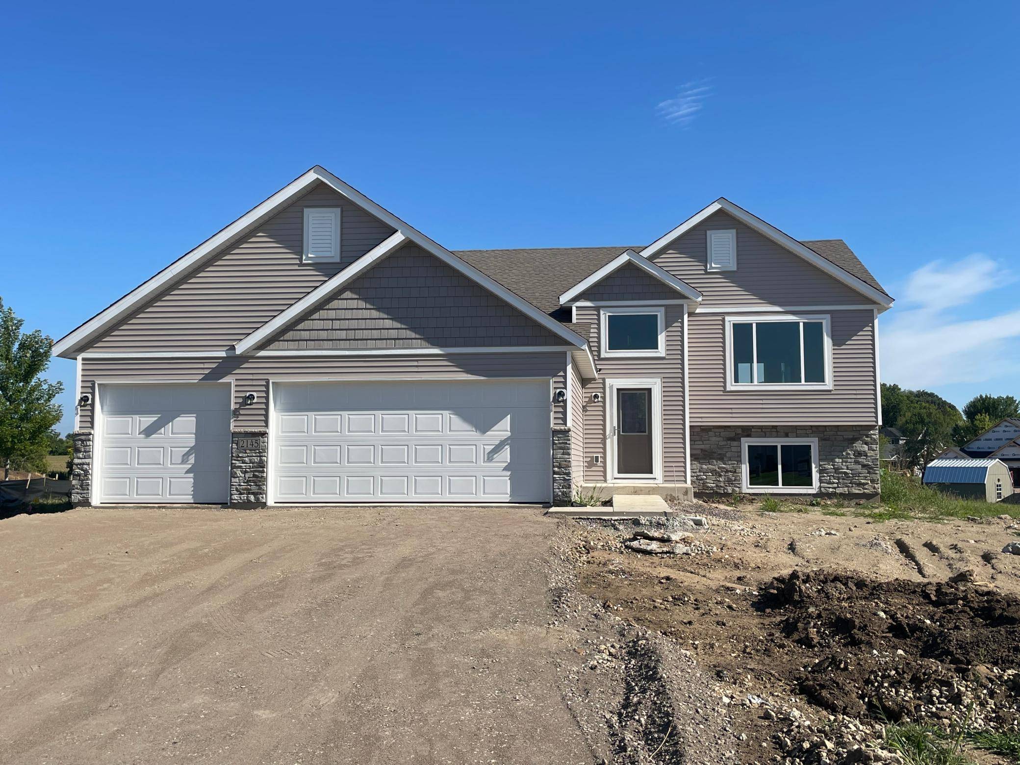 2145 Violet LN, Faribault, MN 55021