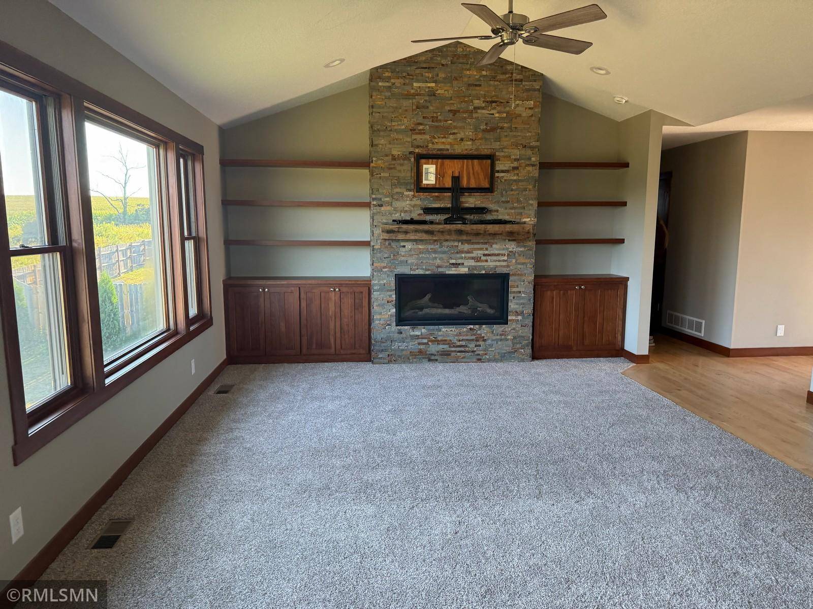 1787 Otter WAY, New Richmond, WI 54017