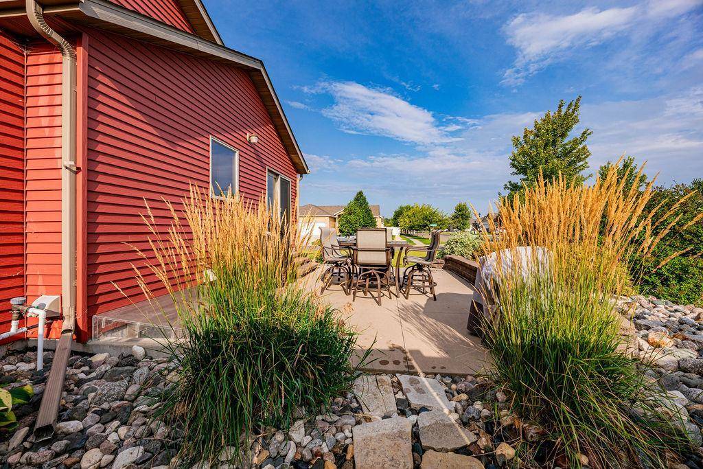 1809 Pentland ST, West Fargo, ND 58078
