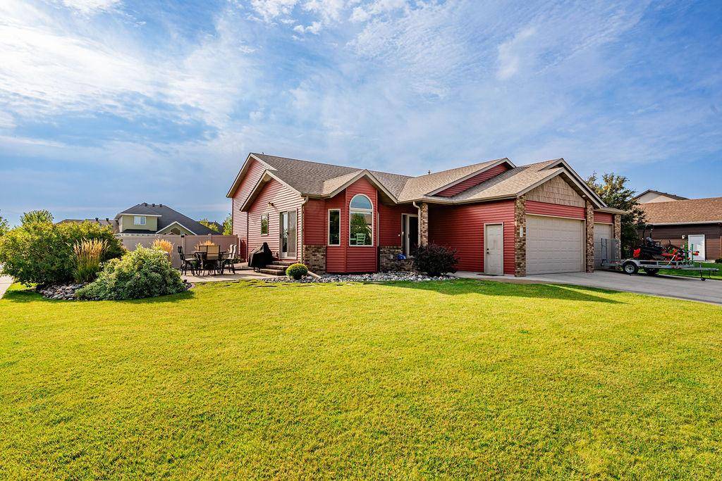 1809 Pentland ST, West Fargo, ND 58078