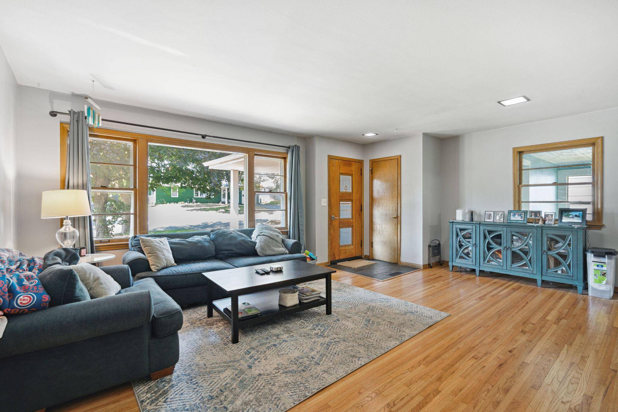 6819 Eliot View RD, Saint Louis Park, MN 55426