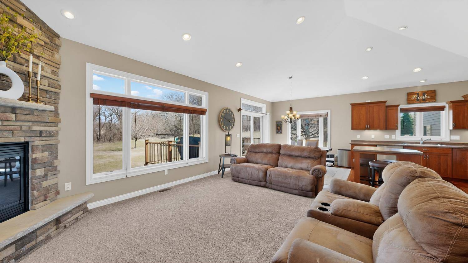 1442 30th ST NW, Austin, MN 55912