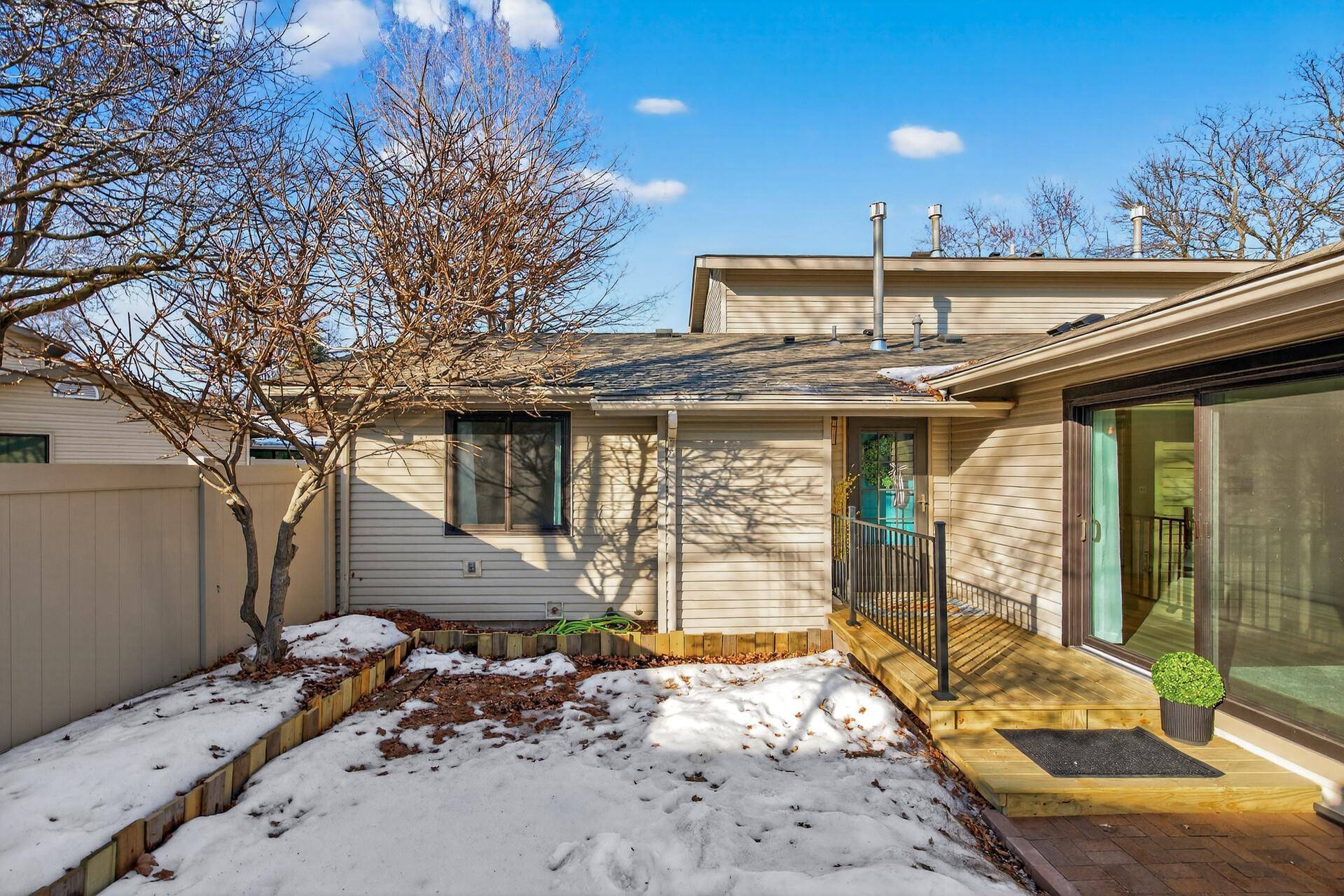 3319 Lower 67th ST E #-, Inver Grove Heights, MN 55076