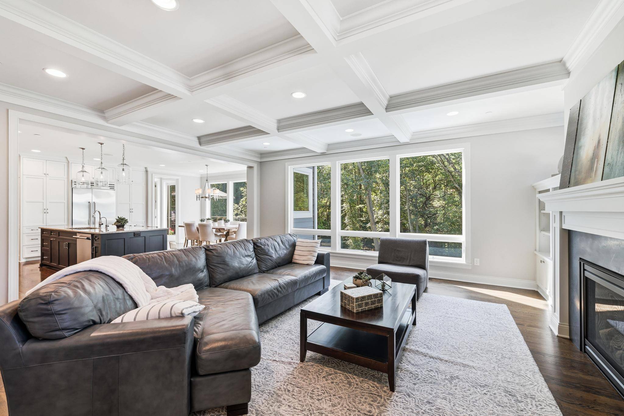 4410 Juleena PL, Minnetonka, MN 55345