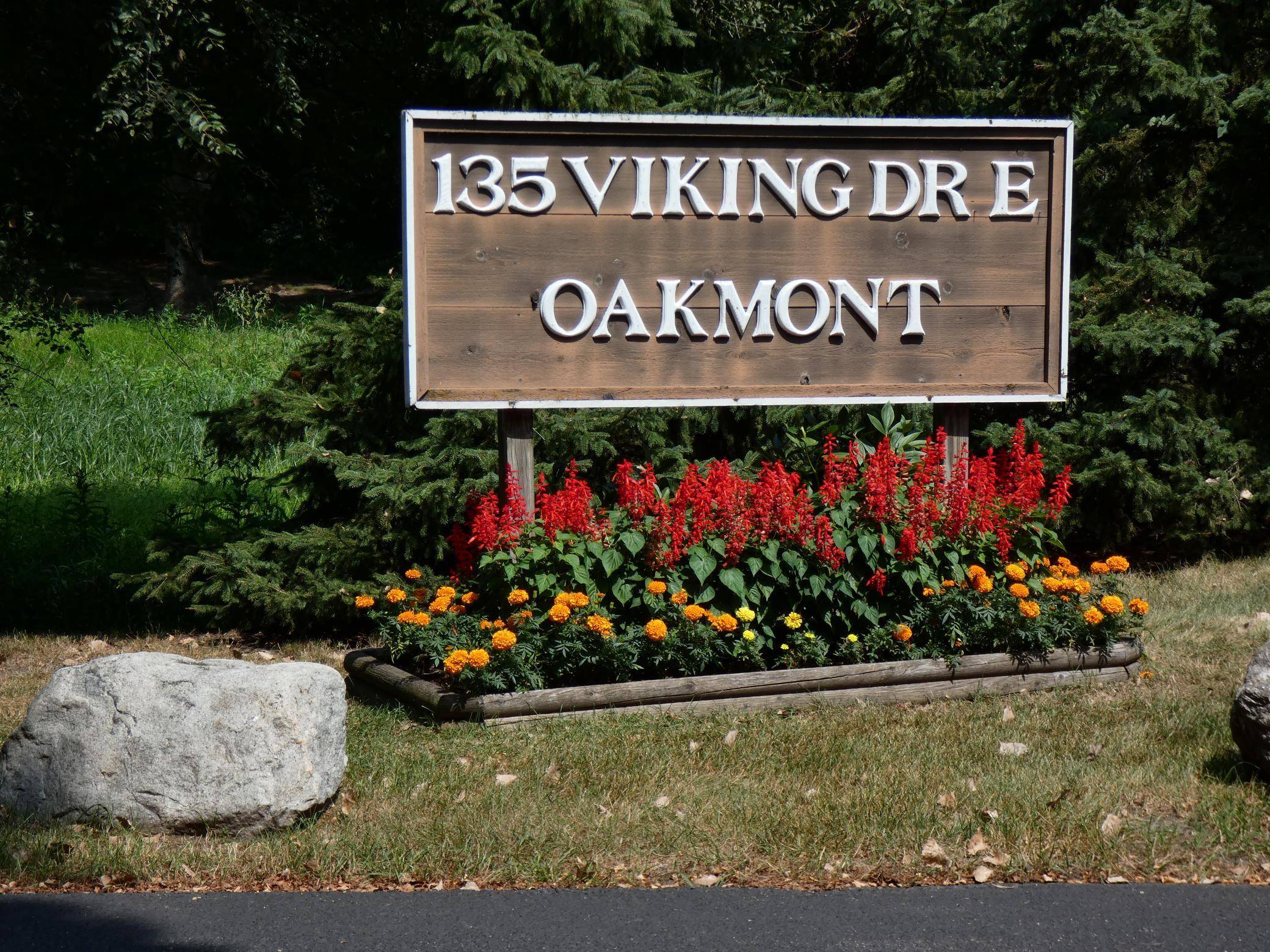 135 Viking DR E #110, Little Canada, MN 55117