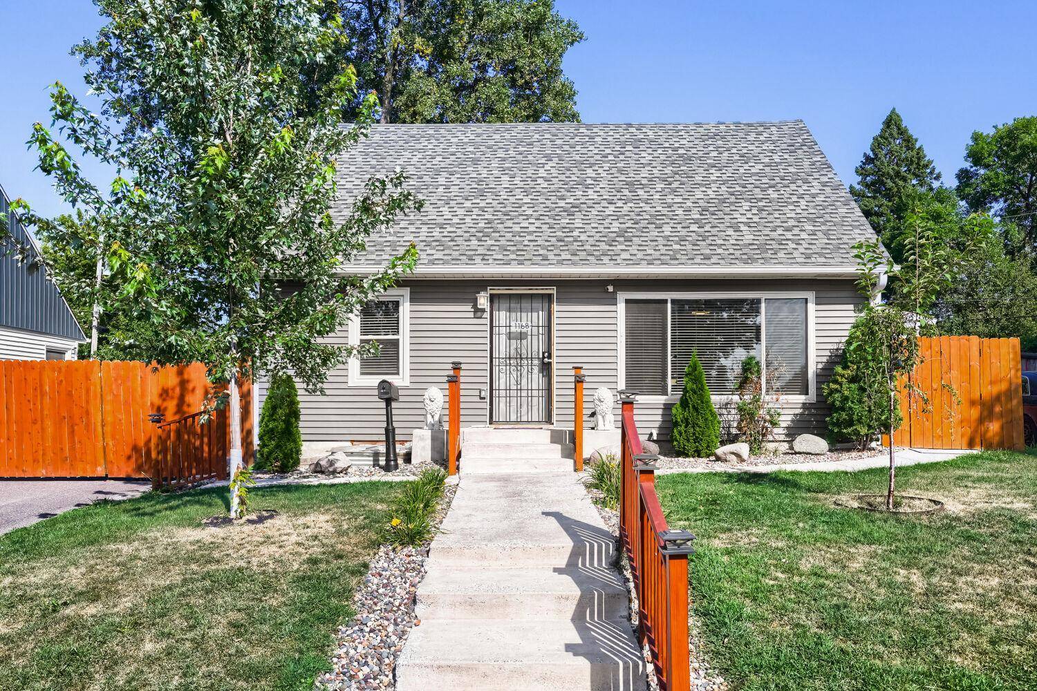 1168 Kruse ST, West Saint Paul, MN 55118