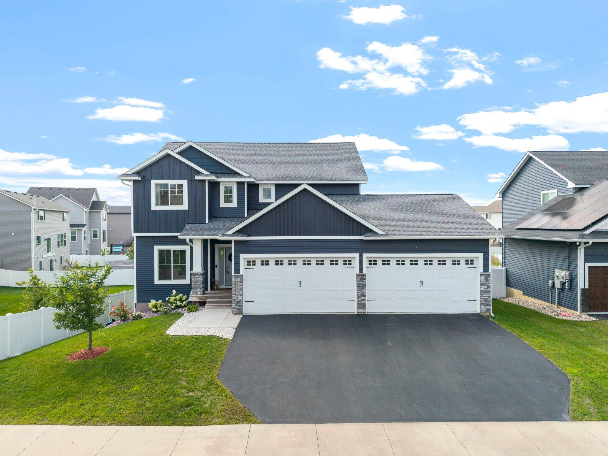 17847 Eclipse AVE, Lakeville, MN 55044