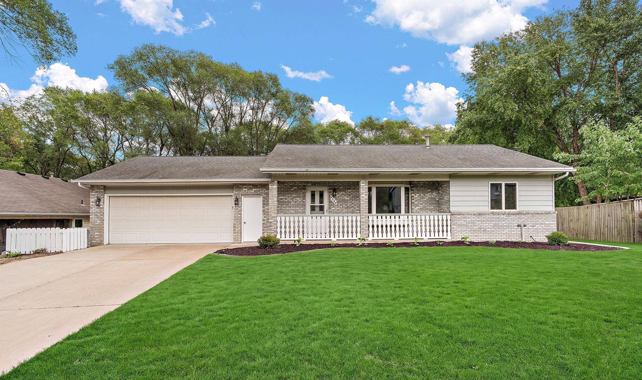 6520 Dawn AVE, Inver Grove Heights, MN 55076