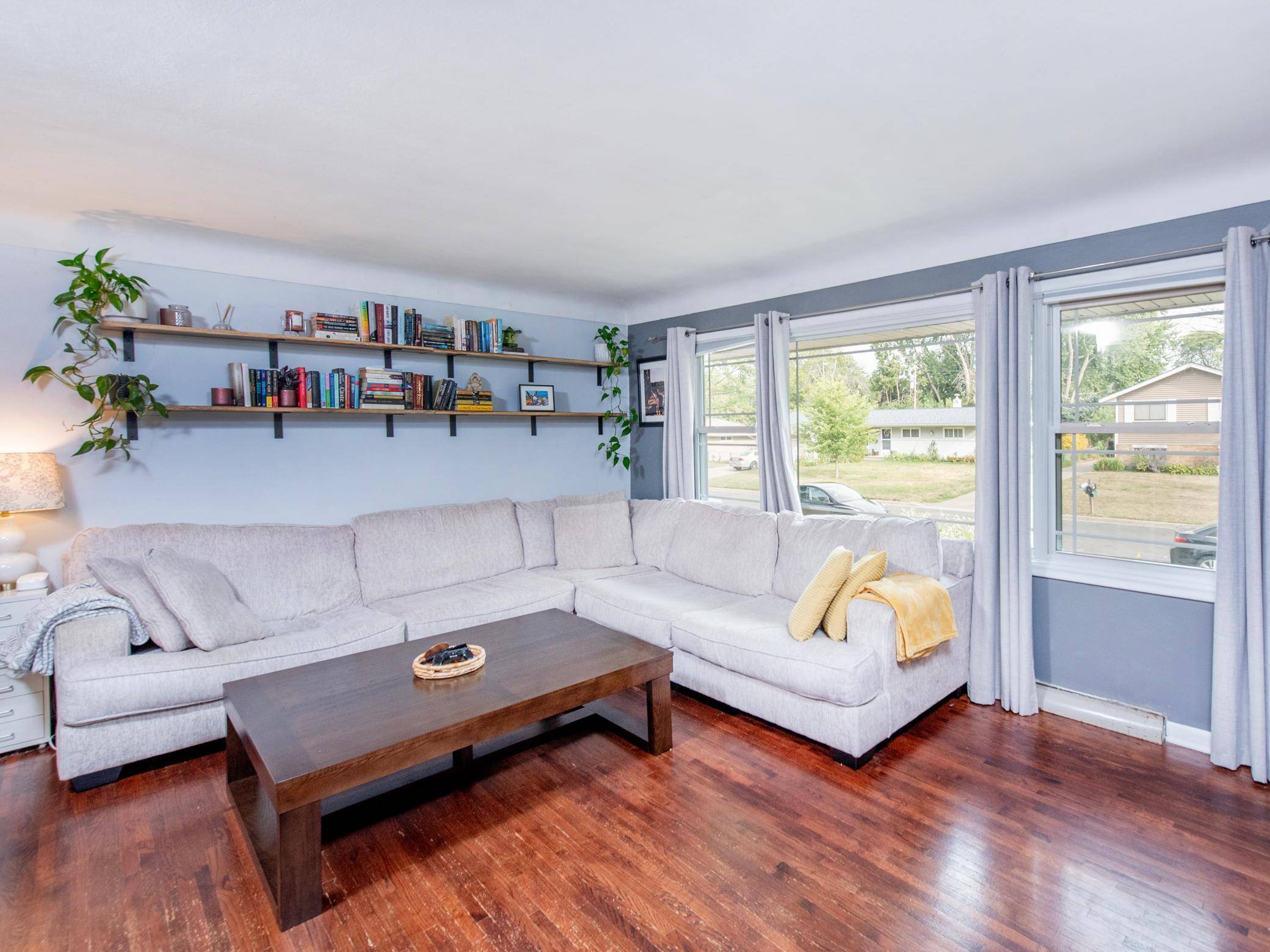 2084 Randy AVE, White Bear Lake, MN 55110