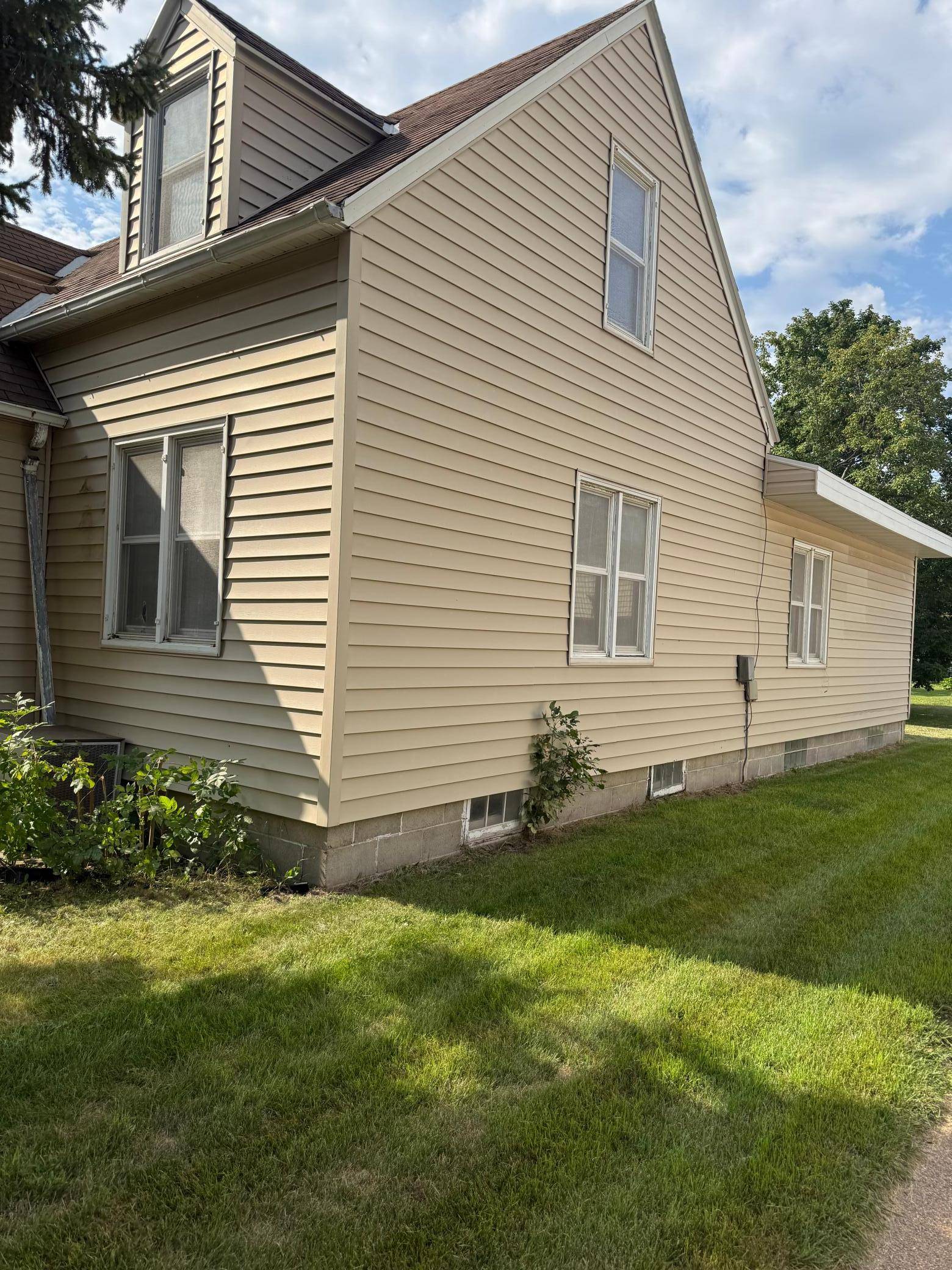 511 Gallager ST, Morgan, MN 56266