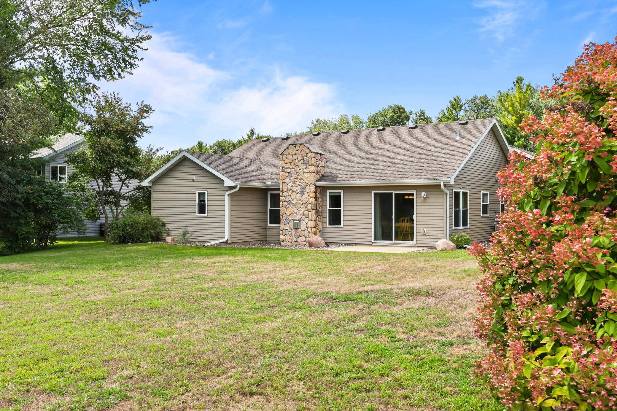 141 Boulder PL, Randall, MN 56475
