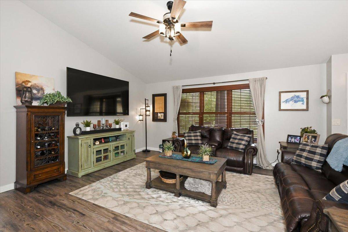 4210 Creekwood PL, Hermantown, MN 55811