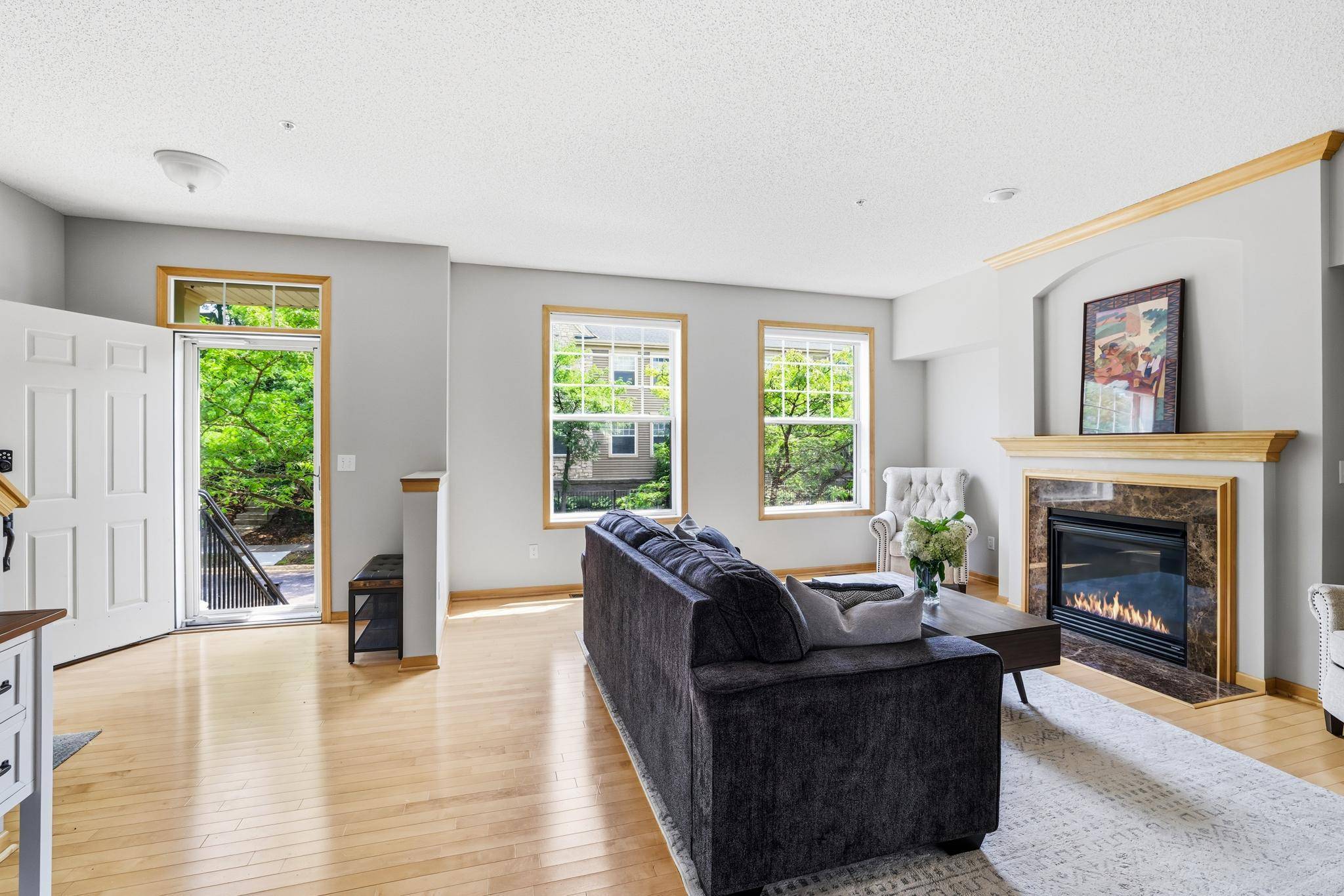 11317 Stratton AVE #100, Eden Prairie, MN 55344