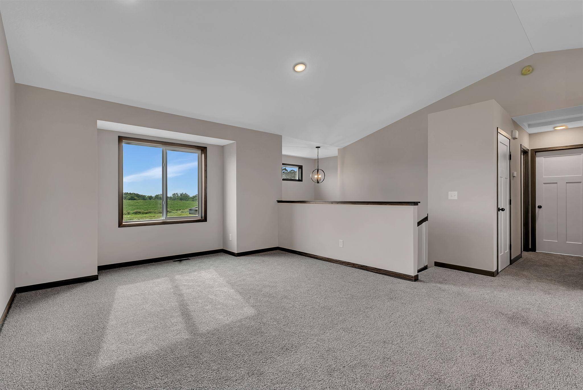 2865 11th AVE NE, Sauk Rapids, MN 56379
