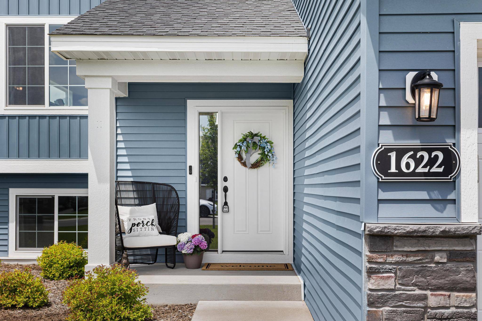 1622 Oak Ridge ST, Hanover, MN 55341