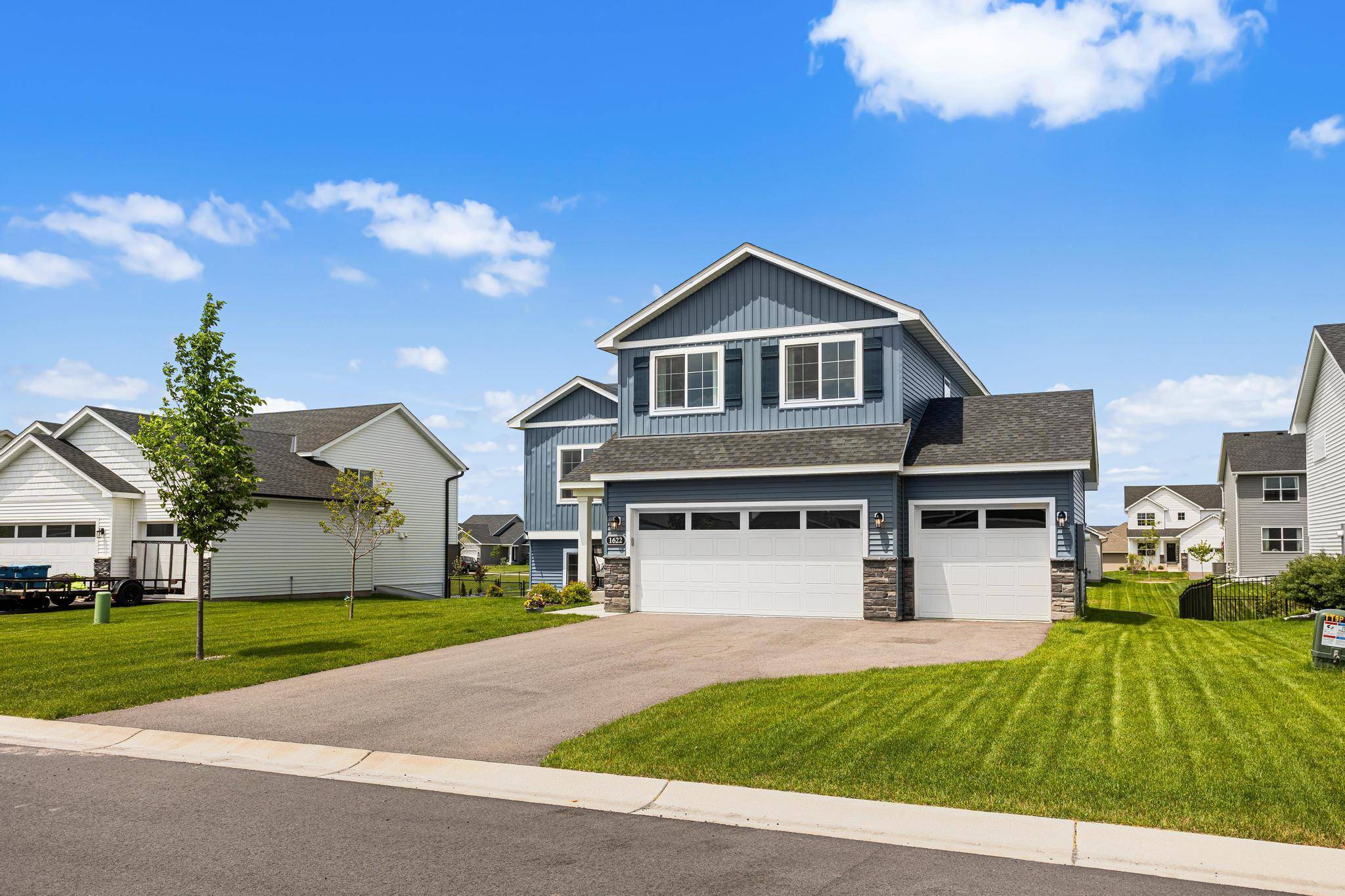 1622 Oak Ridge ST, Hanover, MN 55341