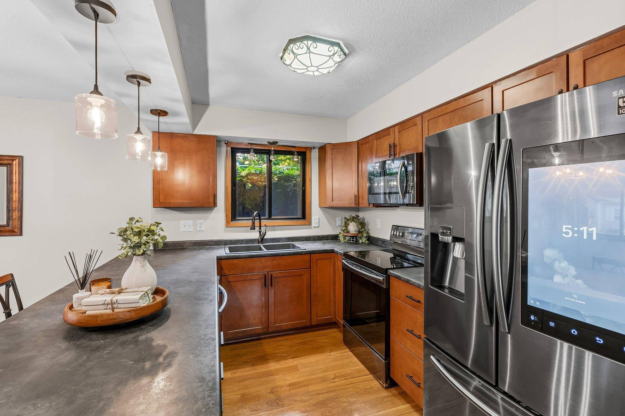 15 Wyoming ST W, Saint Paul, MN 55107