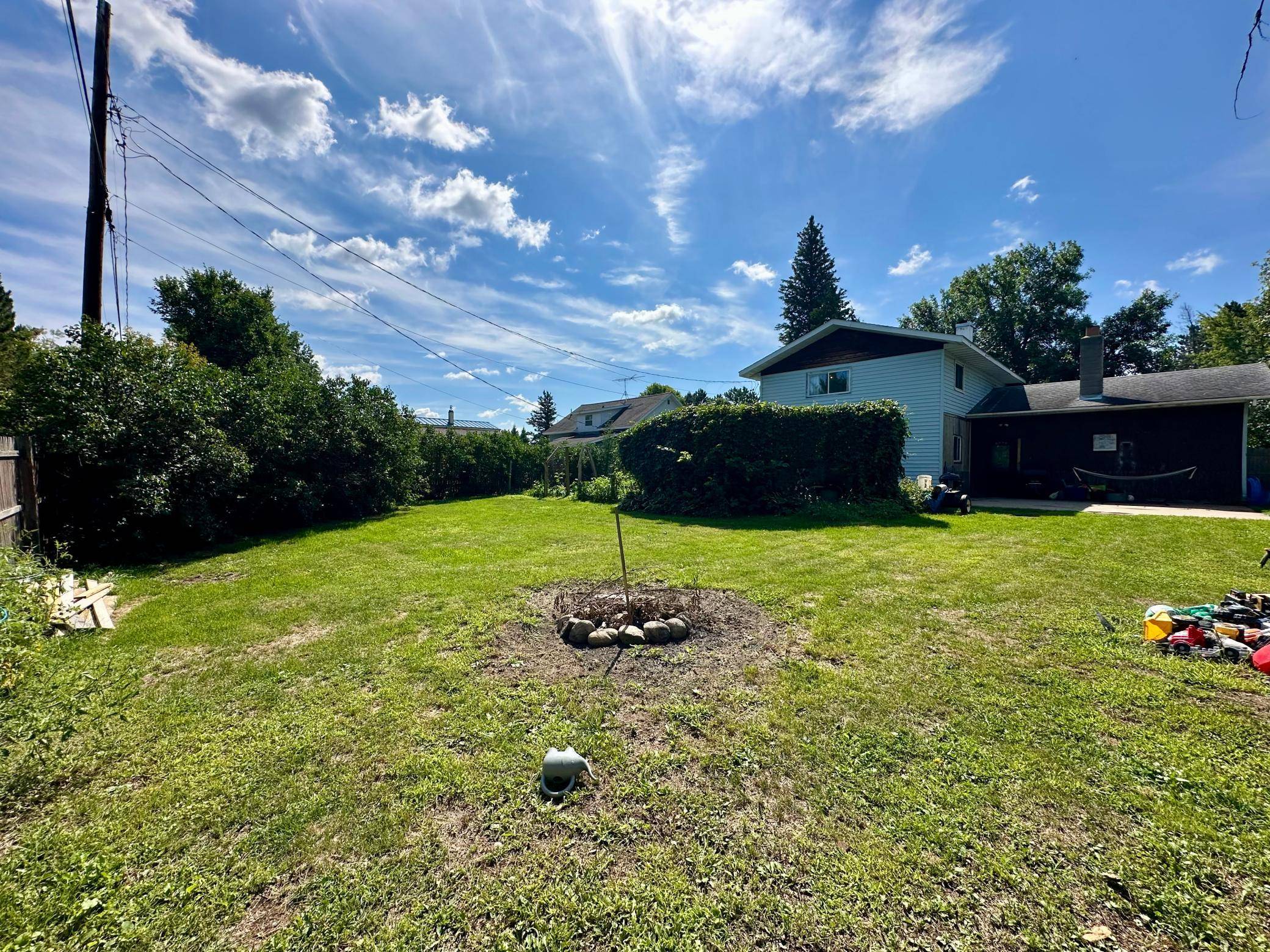 51 Aspen LN, Babbitt, MN 55706