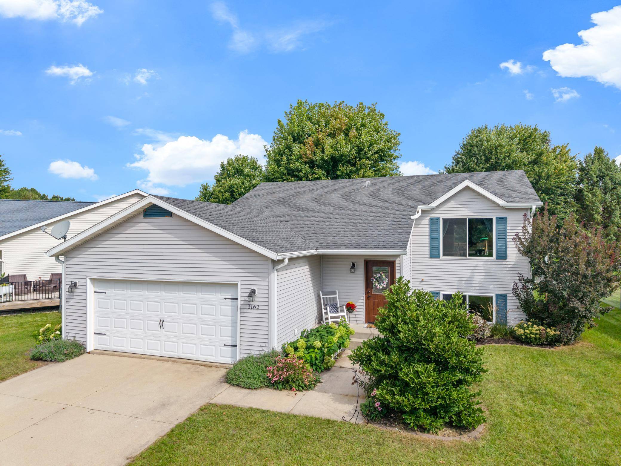 1162 Peregrine DR SE, Rochester, MN 55904