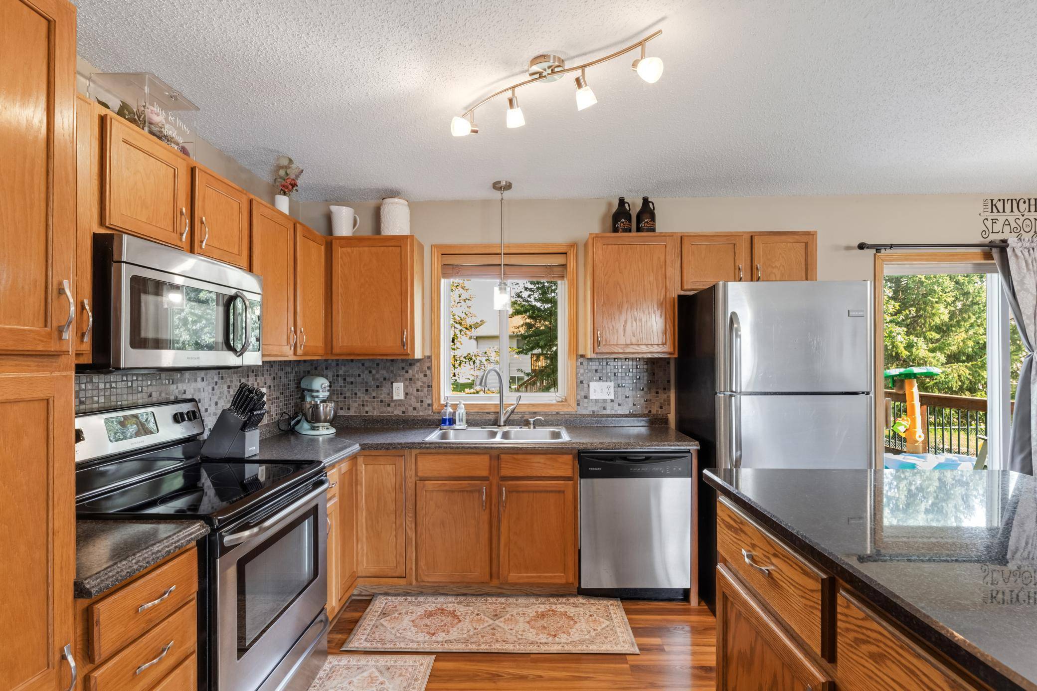 1162 Peregrine DR SE, Rochester, MN 55904