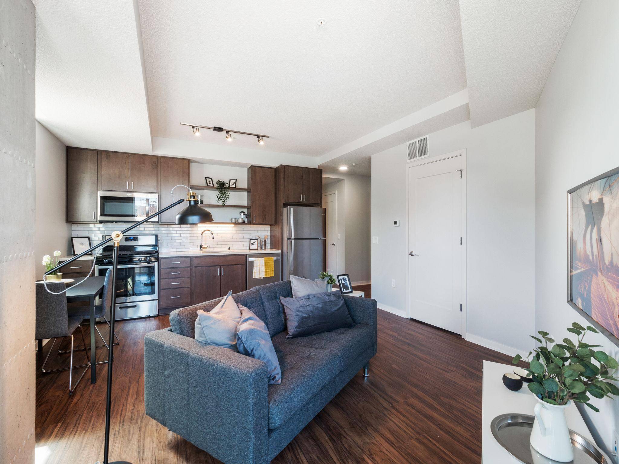 811 Washington AVE S #1503, Minneapolis, MN 55415