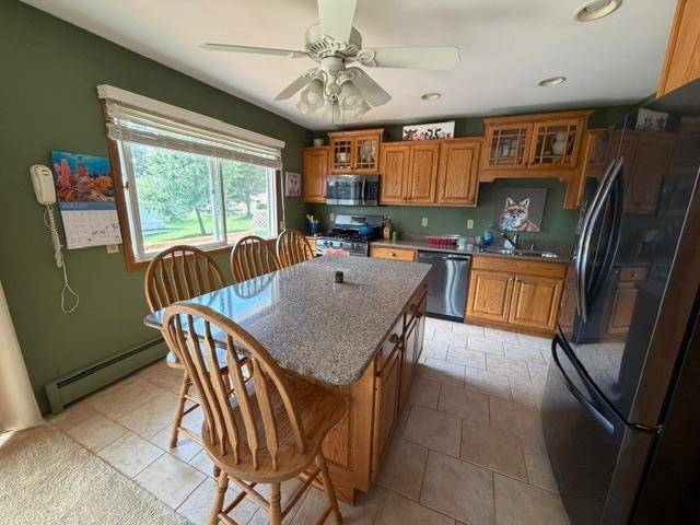 109 Oak ST S, Mabel, MN 55954