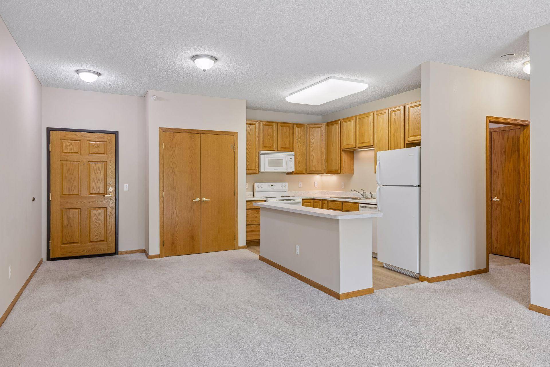 4824 E 53rd ST #307, Minneapolis, MN 55417