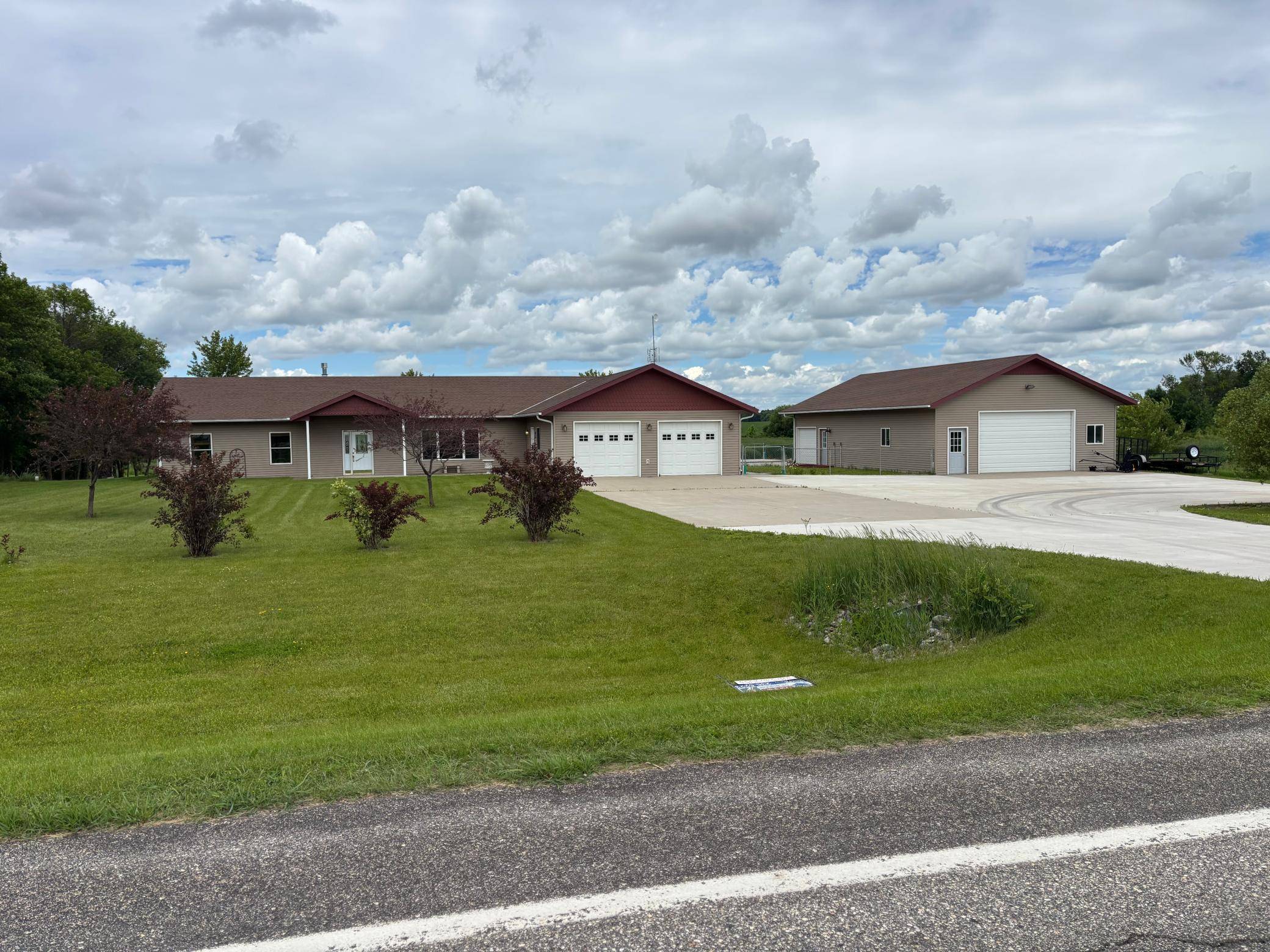 22768 28th AVE N, Hawley, MN 56549