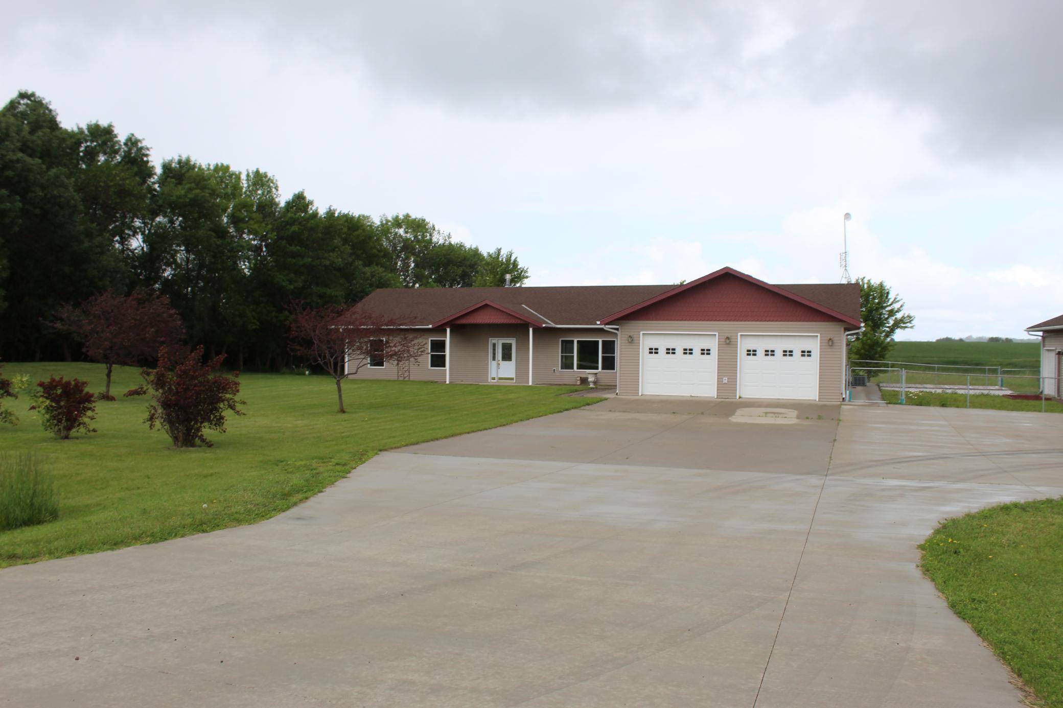22768 28th AVE N, Hawley, MN 56549