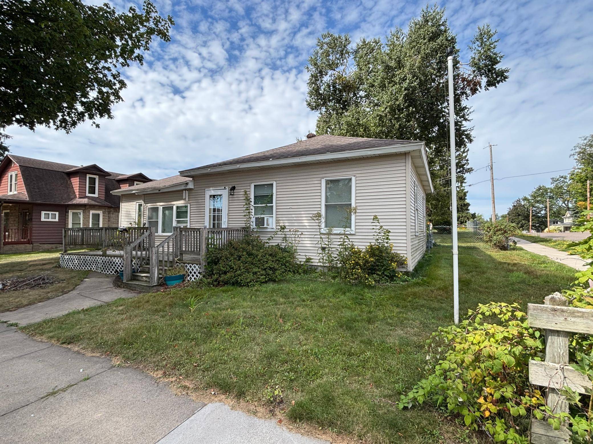 1603 Priddy ST, Bloomer, WI 54724