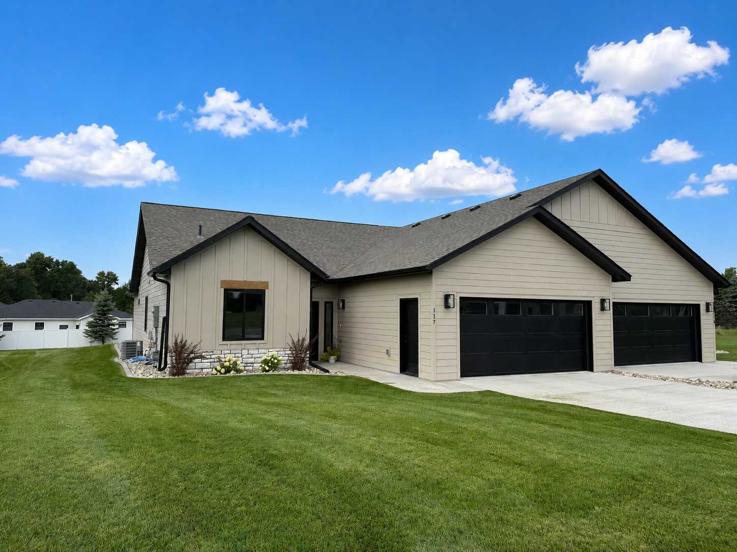117 Altavista DR, Detroit Lakes, MN 56501