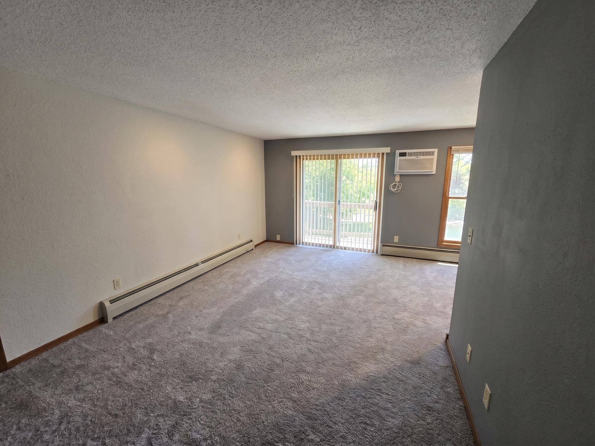 907 11th AVE S #7, Hopkins, MN 55343