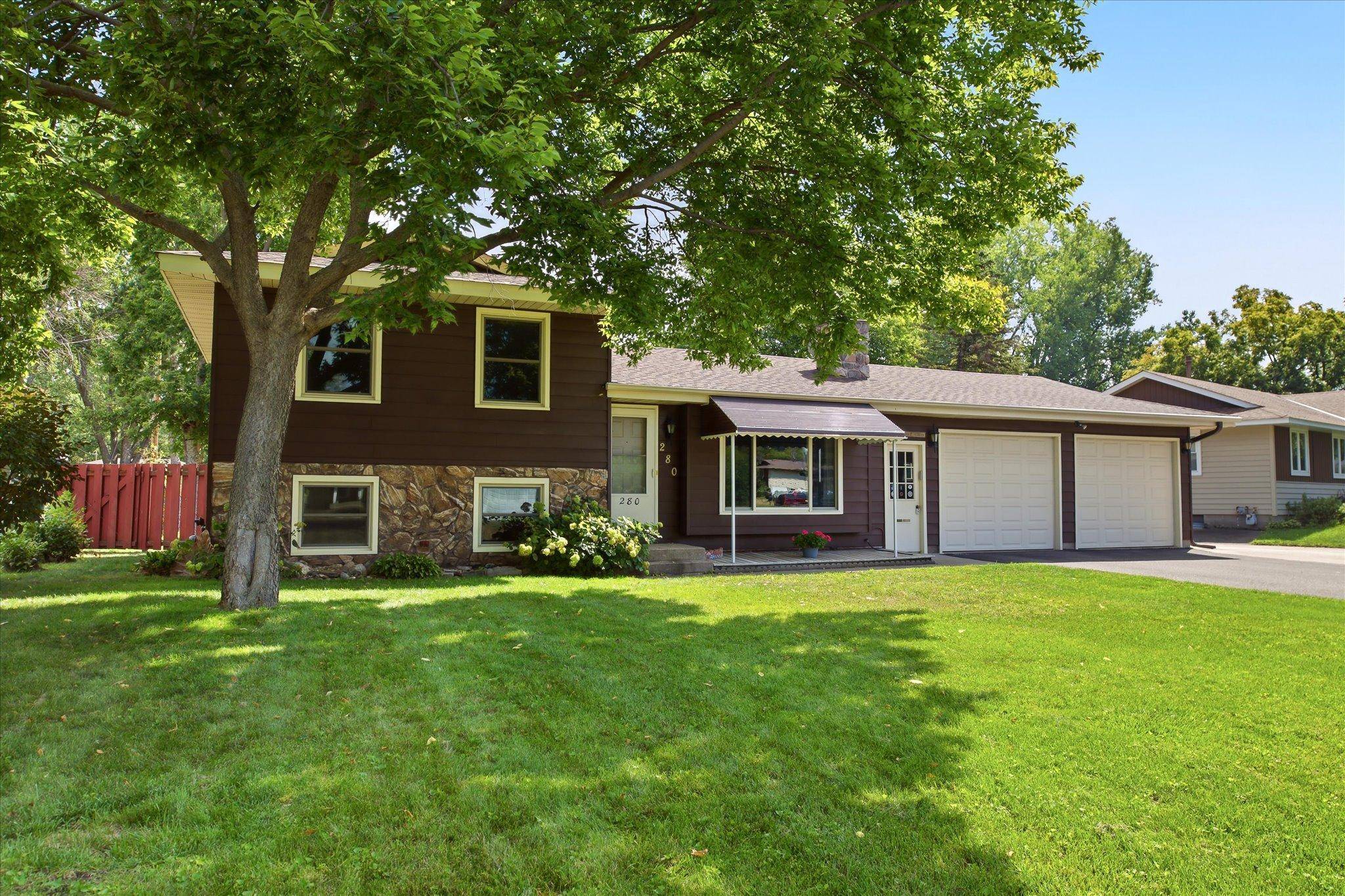 280 117th LN NE, Blaine, MN 55434