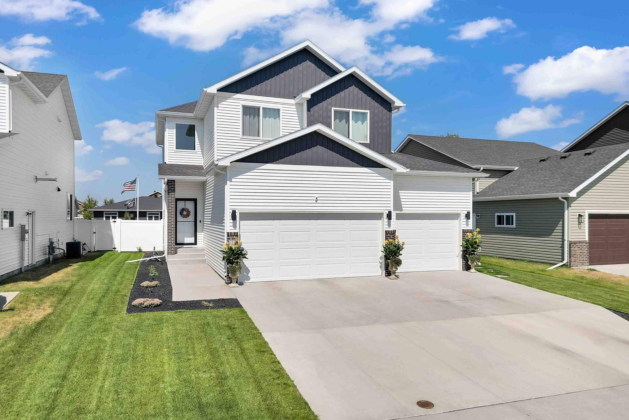 1338 27th AVE W, West Fargo, ND 58078