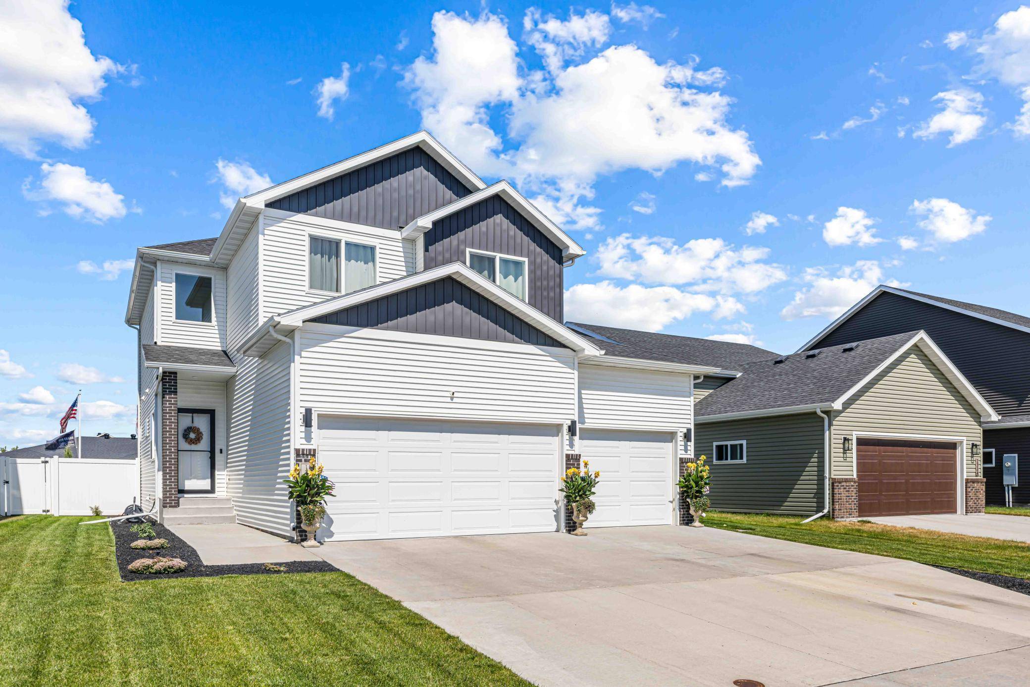 1338 27th AVE W, West Fargo, ND 58078