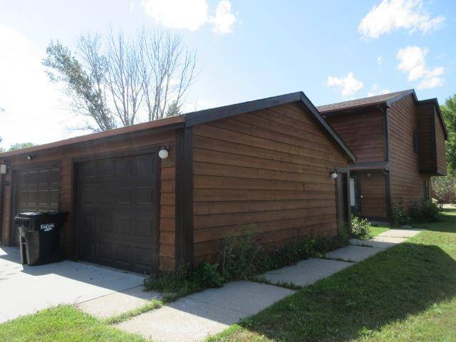 2001 Park BLVD S, Fargo, ND 58103