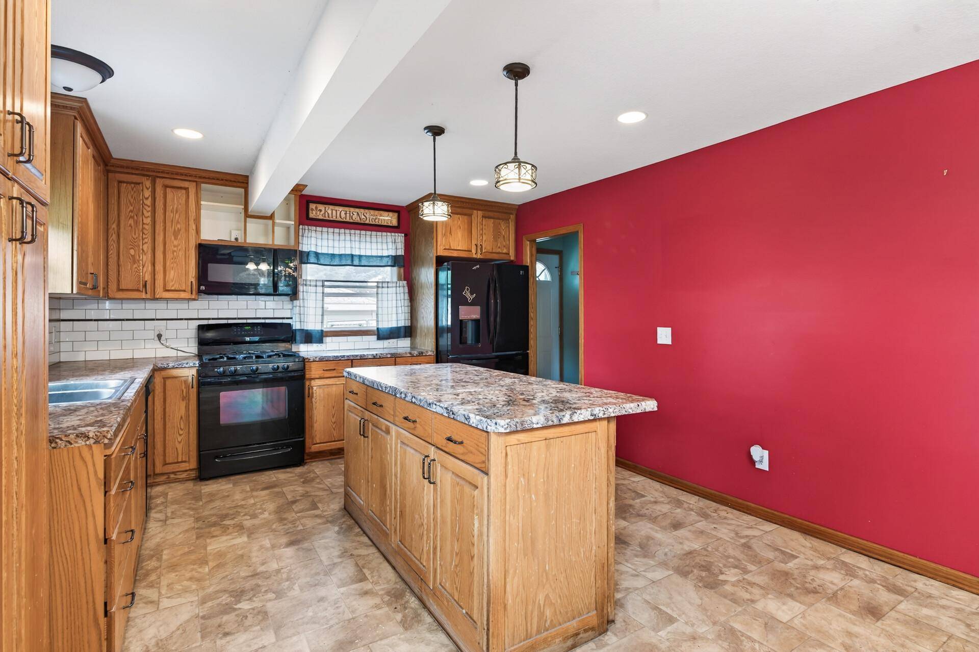 4422 Madison ST NE, Columbia Heights, MN 55421