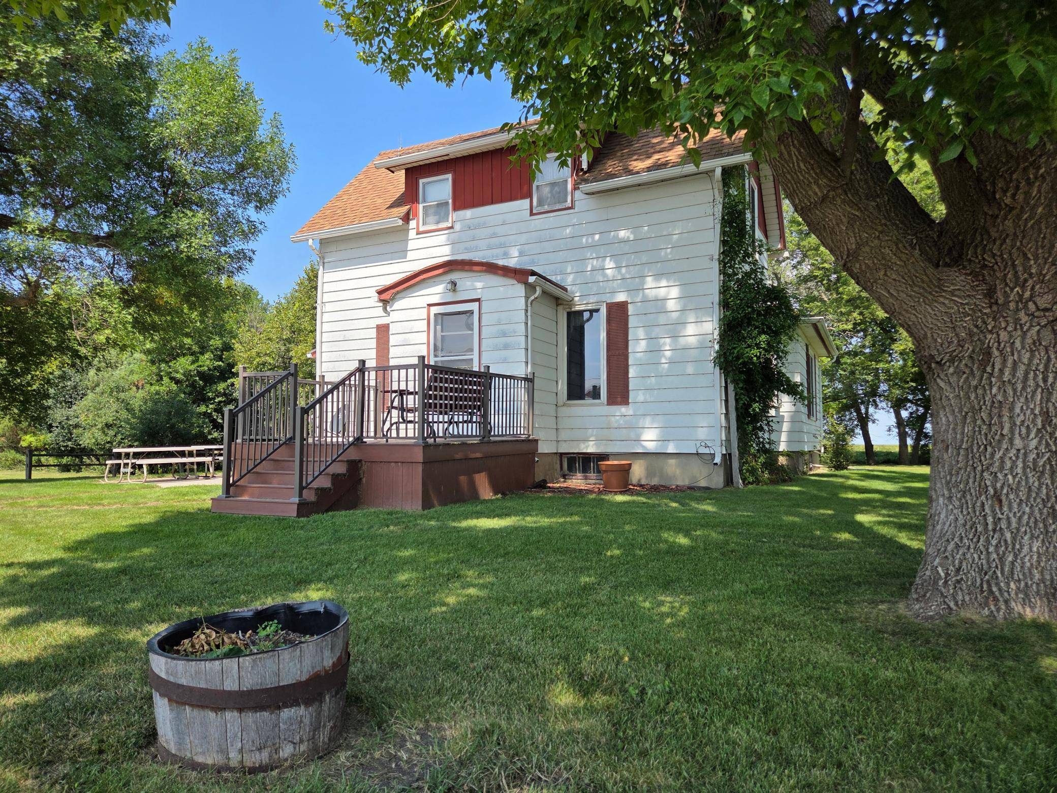 60713 150th ST, Chokio, MN 56221