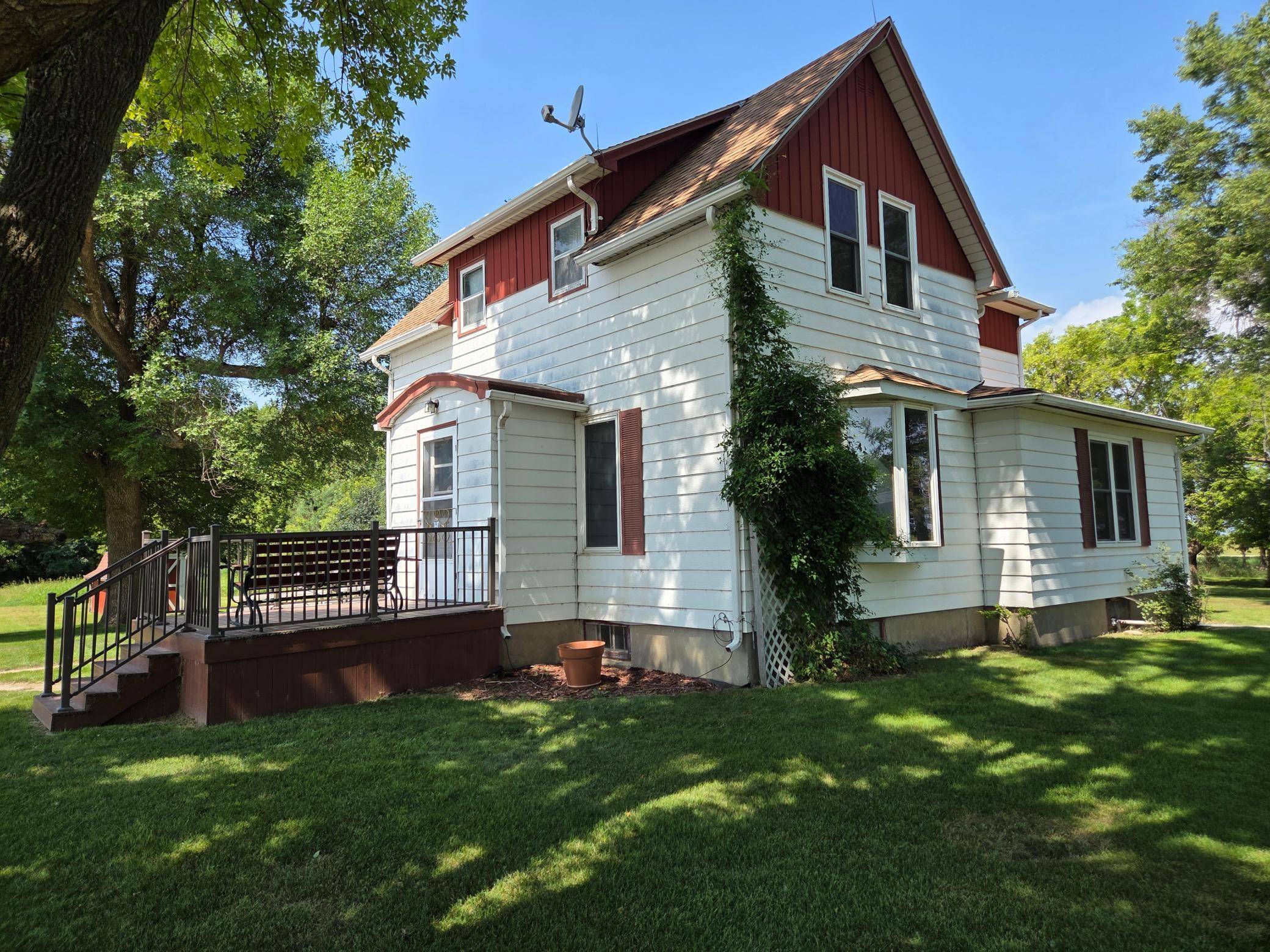 60713 150th ST, Chokio, MN 56221
