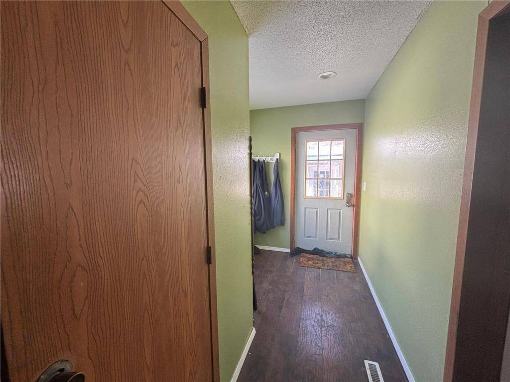 216 N 6th ST, Montevideo, MN 56265
