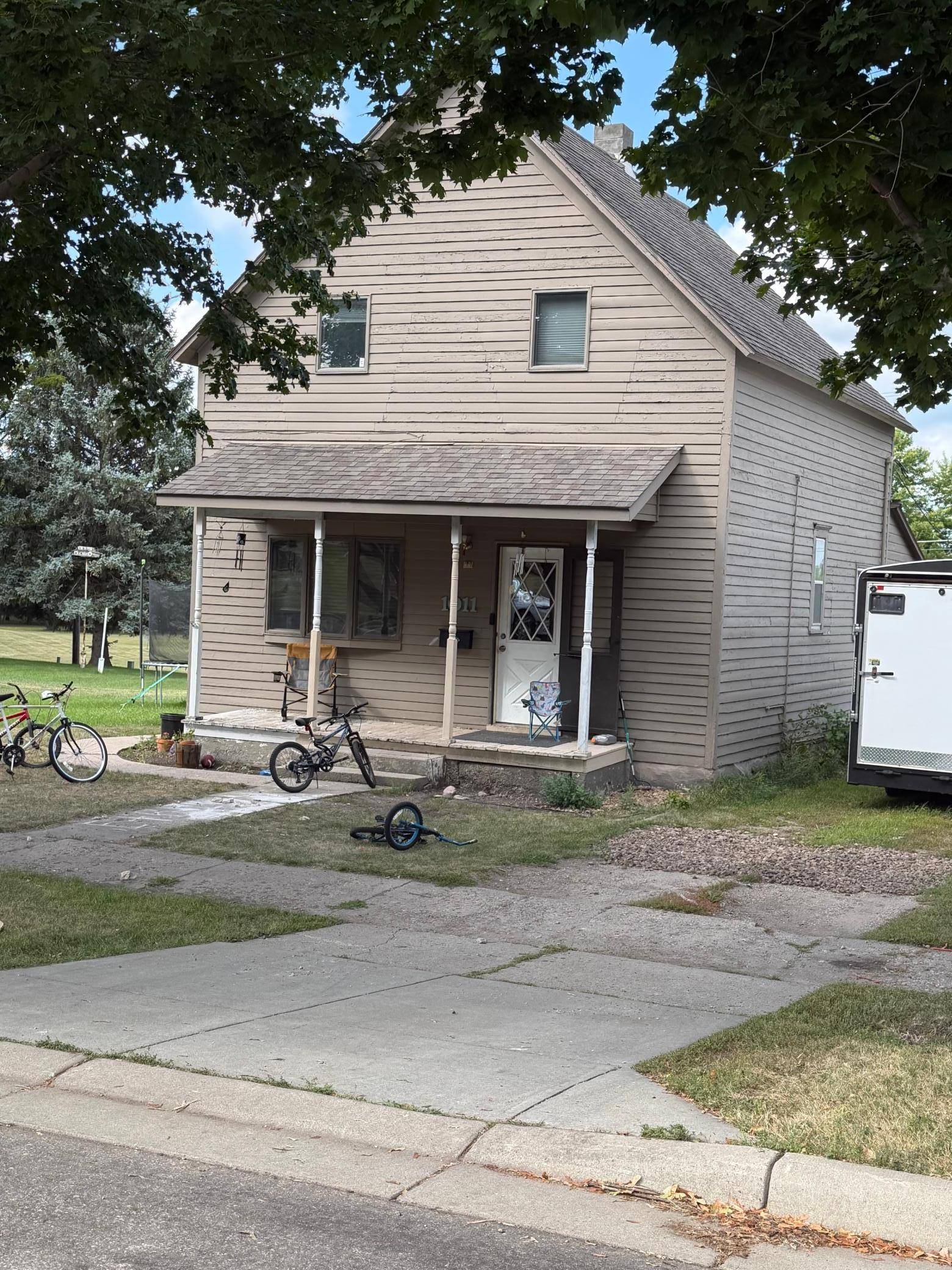 1011 4th AVE, Madison, MN 56256