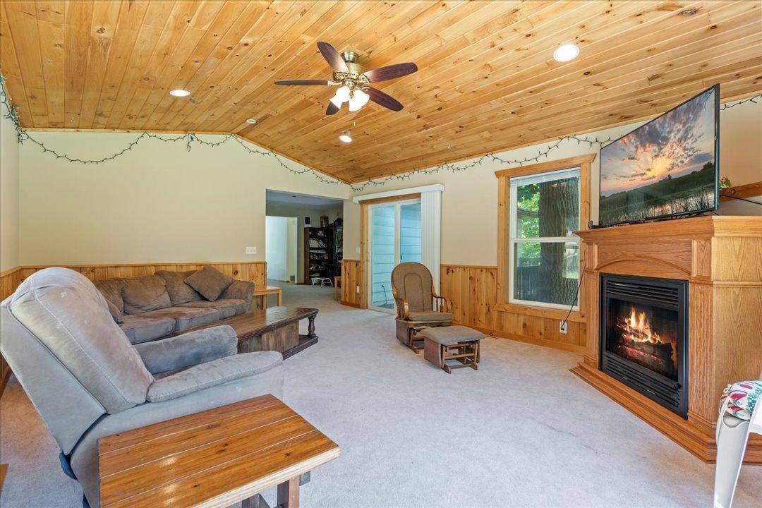 40142 Pandora DR, Browerville, MN 56438