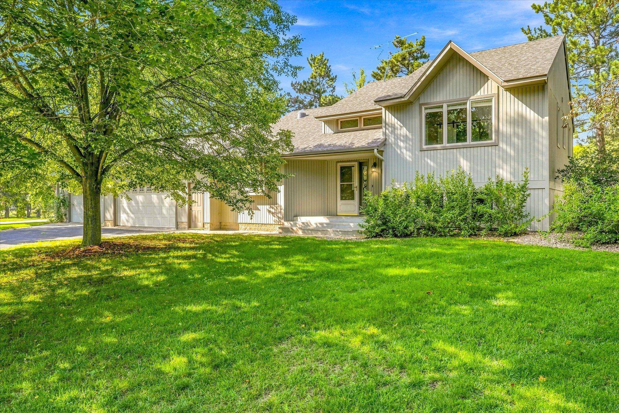 2608 Edgewood CIR, Saint Cloud, MN 56301